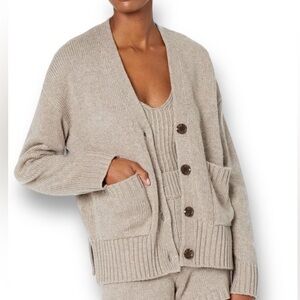 The DROP Chunky Fit Cardigan, Oatmeal Size Large Oversized, Boxy Fit Pocke…